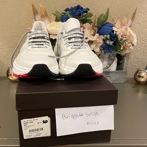 Authentic Bottega Veneta Sneakers size 39.5